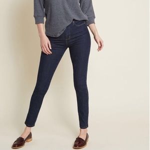 NWOT ModCloth Dark Wash High Waist Skinny Jeans